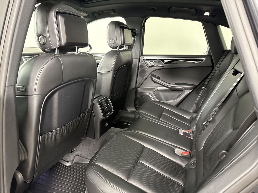 2017 Porsche Macan AWD