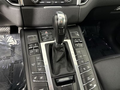 2017 Porsche Macan AWD