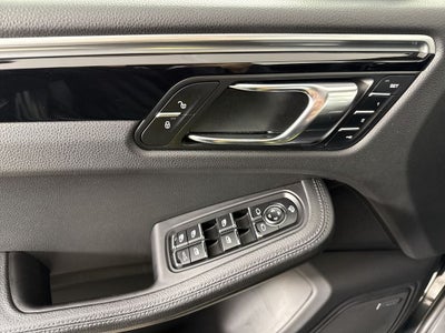 2017 Porsche Macan AWD