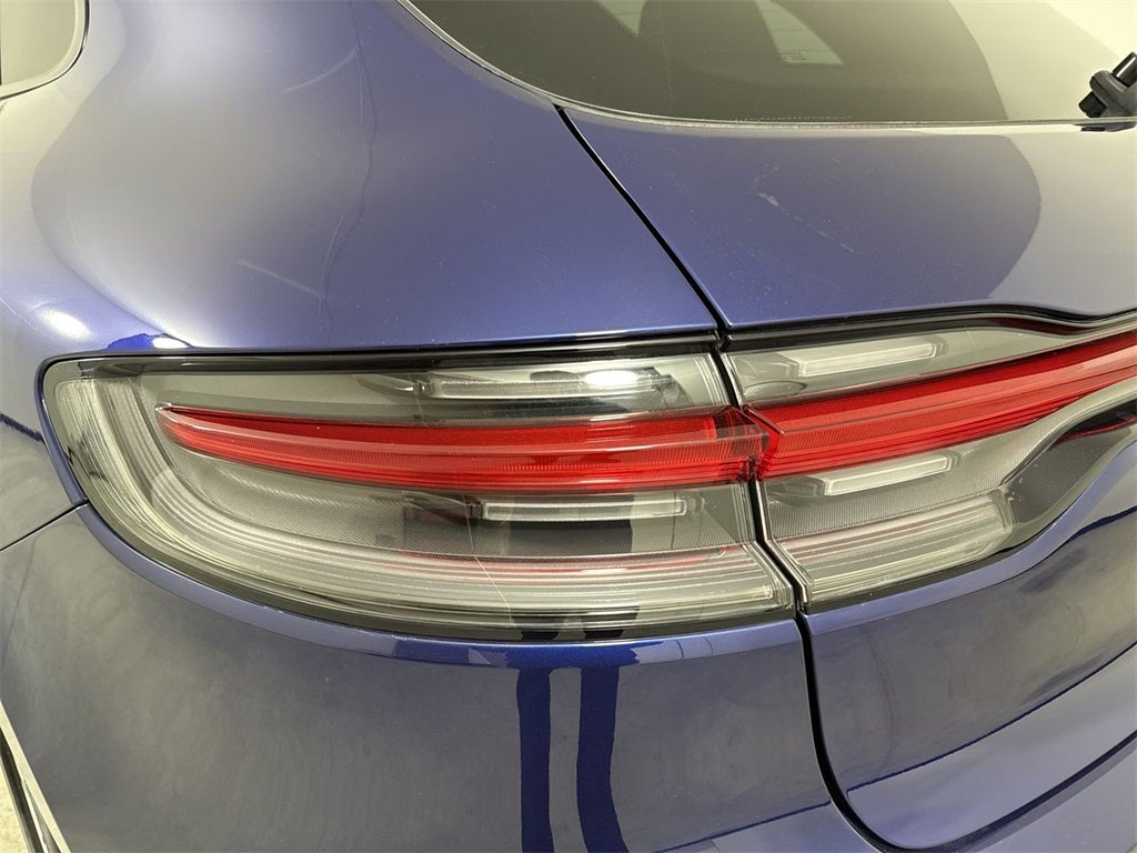 2023 Porsche Macan AWD