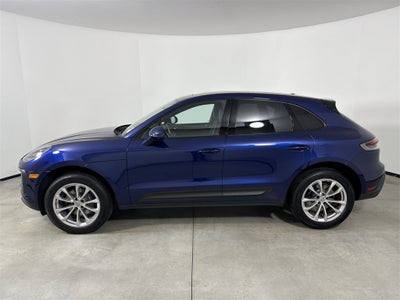 2023 Porsche Macan AWD