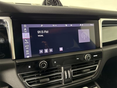 2023 Porsche Macan AWD