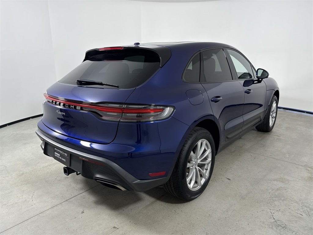 2023 Porsche Macan AWD