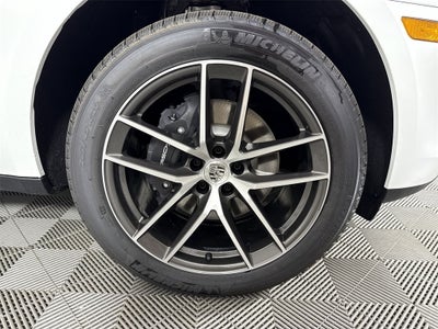 2025 Porsche Macan AWD