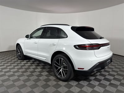 2025 Porsche Macan AWD