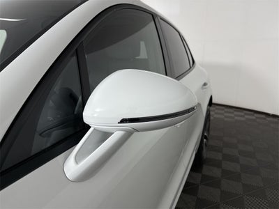 2025 Porsche Macan AWD