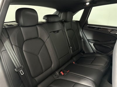 2025 Porsche Macan AWD