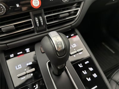 2025 Porsche Macan AWD