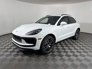 2025 Porsche Macan AWD