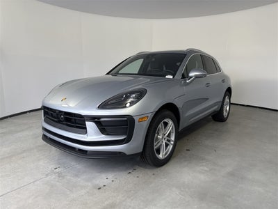 2026 Porsche Macan AWD