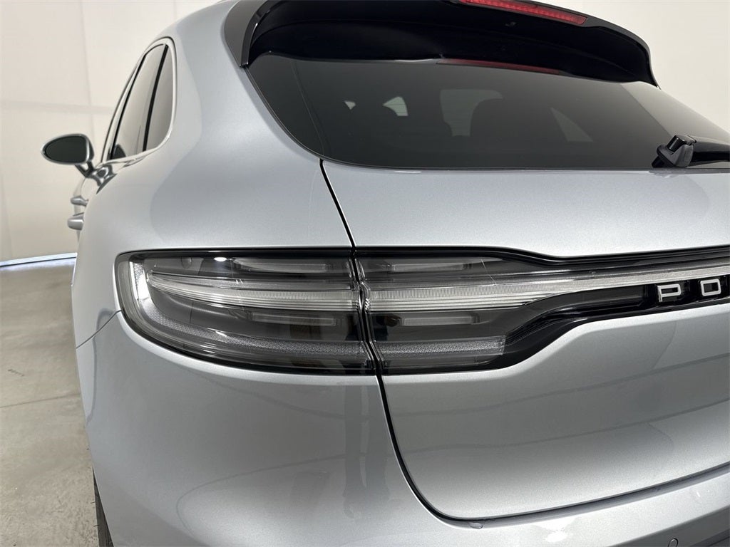 2026 Porsche Macan AWD