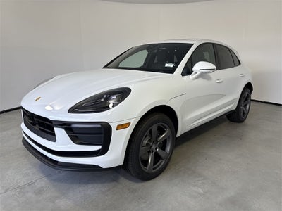2026 Porsche Macan AWD