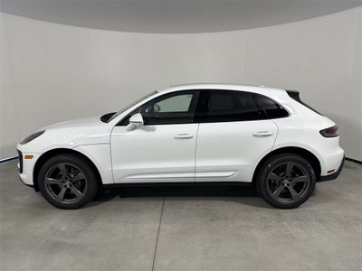 2026 Porsche Macan AWD