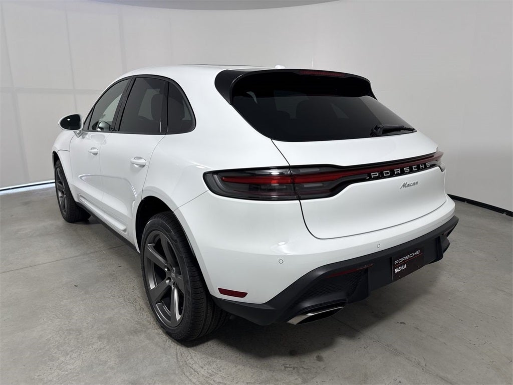 2026 Porsche Macan AWD