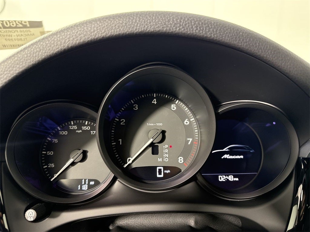 2026 Porsche Macan AWD