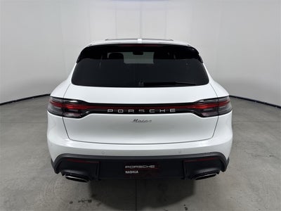 2026 Porsche Macan AWD