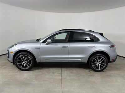 2026 Porsche Macan AWD