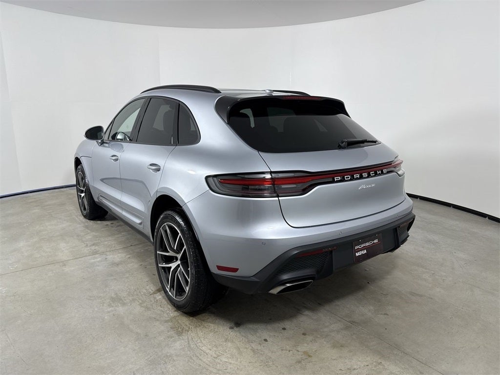 2026 Porsche Macan AWD