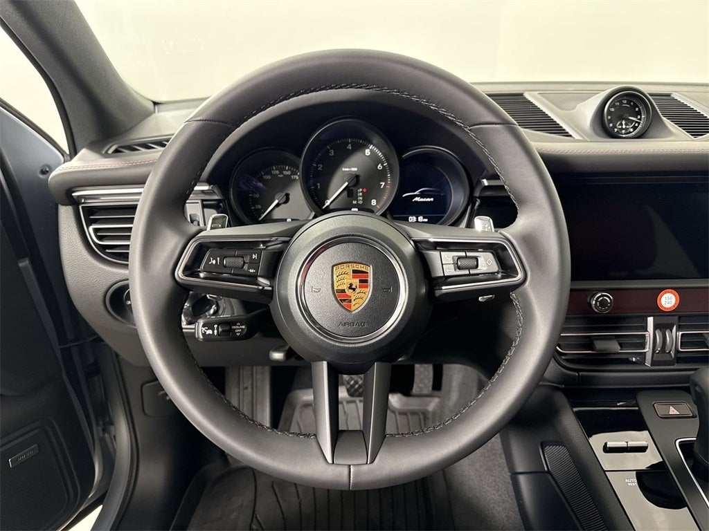 2026 Porsche Macan AWD