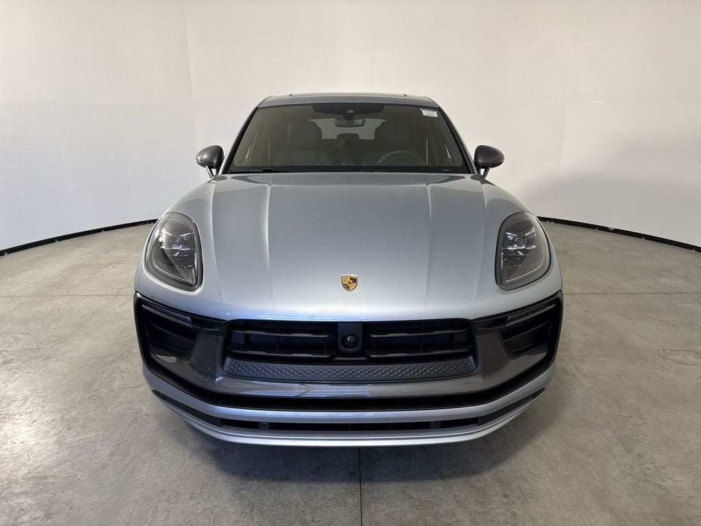 2026 Porsche Macan Macan T