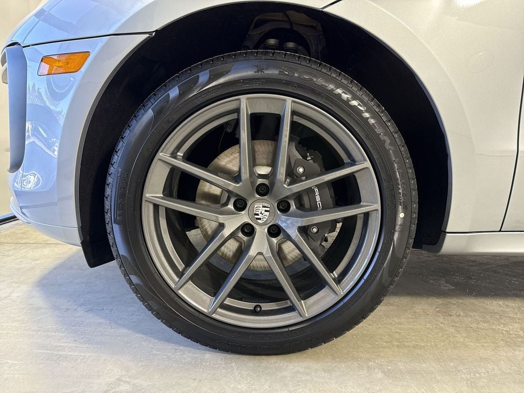 2026 Porsche Macan T