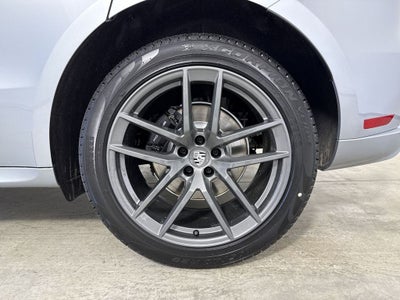 2026 Porsche Macan T