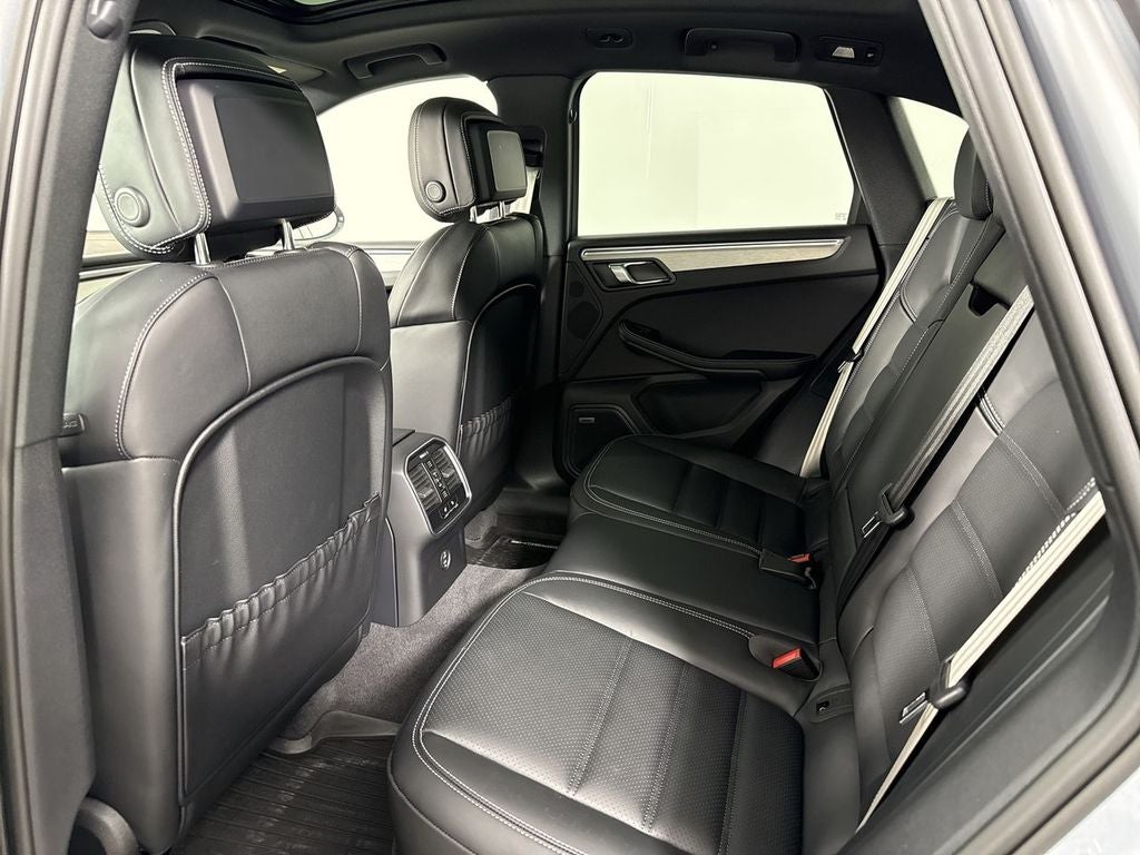 2026 Porsche Macan T