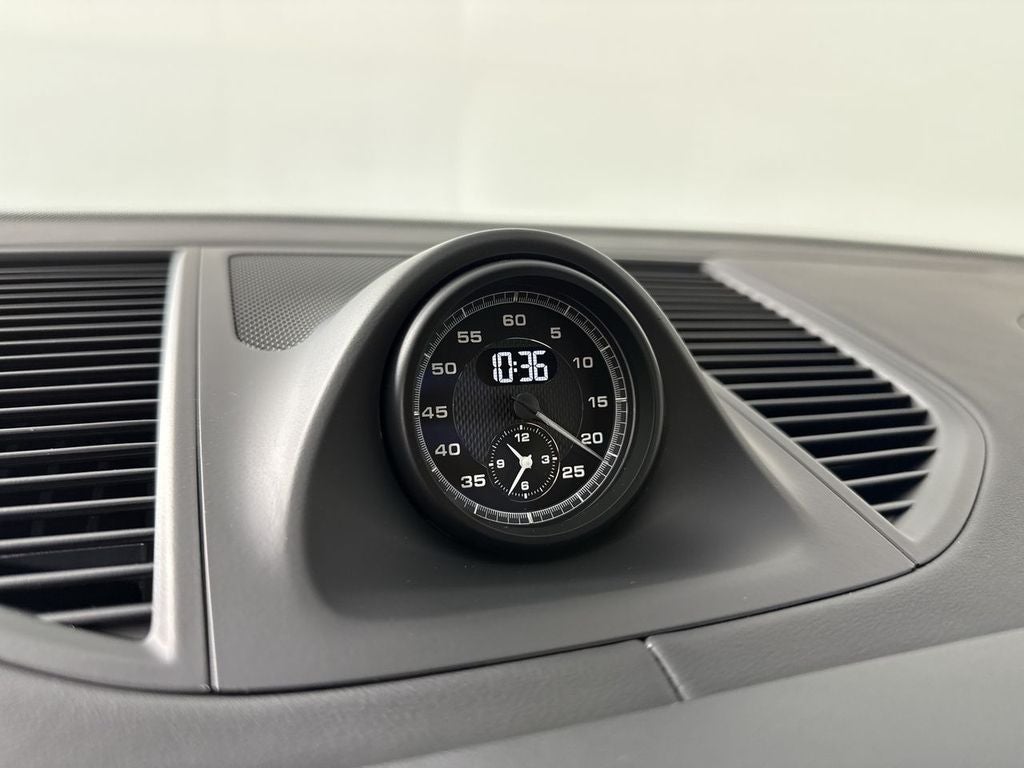 2026 Porsche Macan T