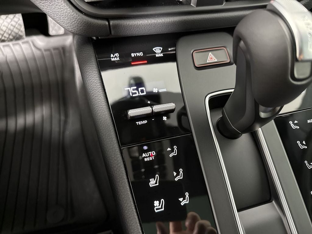 2026 Porsche Macan T