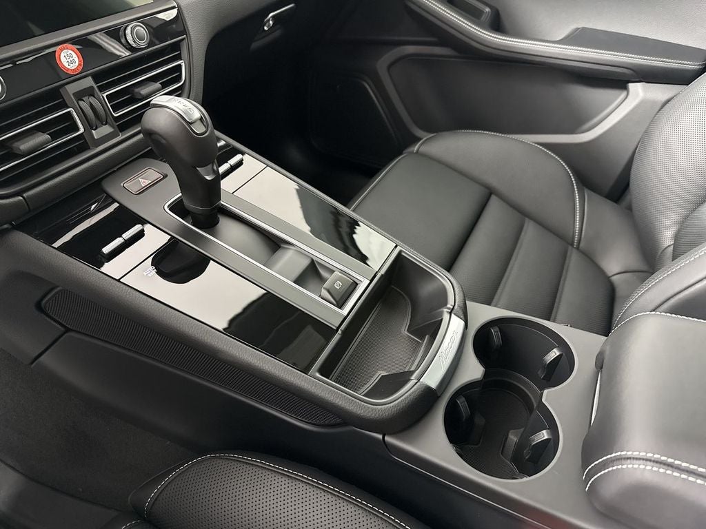 2026 Porsche Macan T