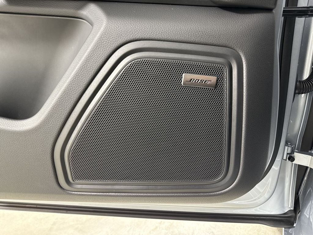 2026 Porsche Macan T