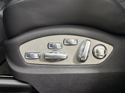 2026 Porsche Macan T