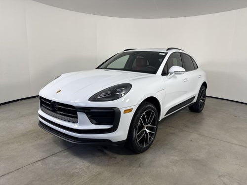 2026 Porsche Macan Macan