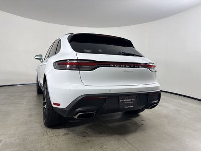 2026 Porsche Macan Macan