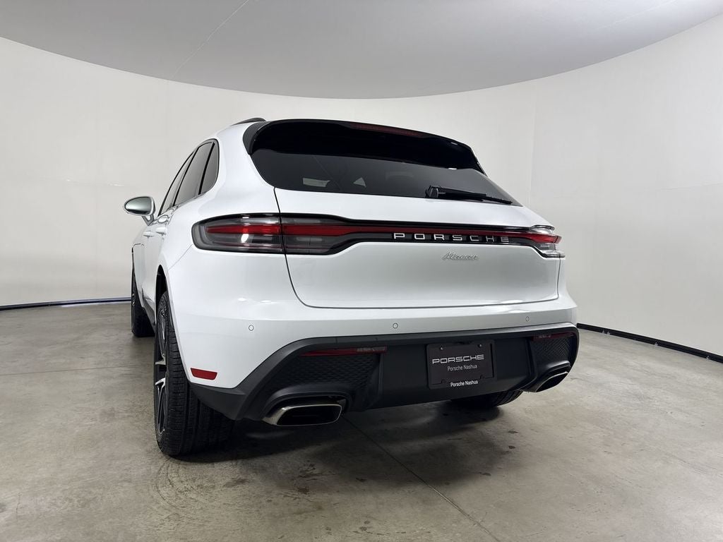 2026 Porsche Macan Macan