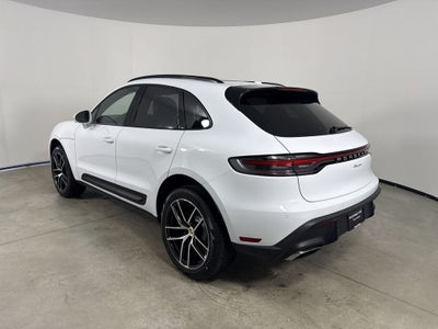 2026 Porsche Macan Macan