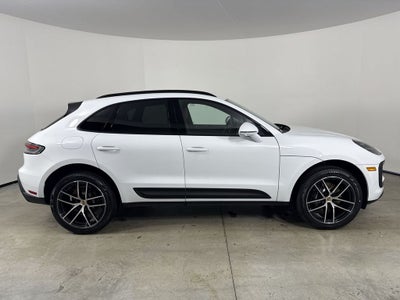 2026 Porsche Macan Macan