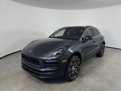 2026 Porsche Macan AWD