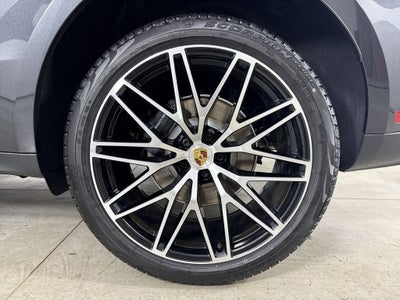 2026 Porsche Macan AWD
