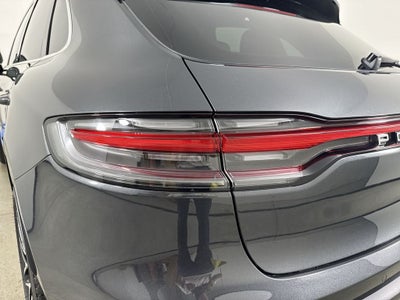 2026 Porsche Macan AWD