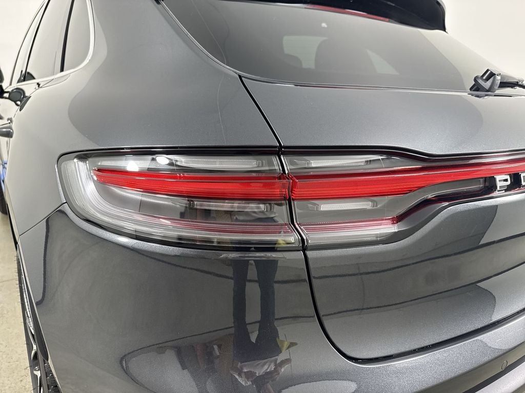 2026 Porsche Macan AWD