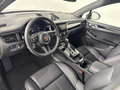 2026 Porsche Macan AWD