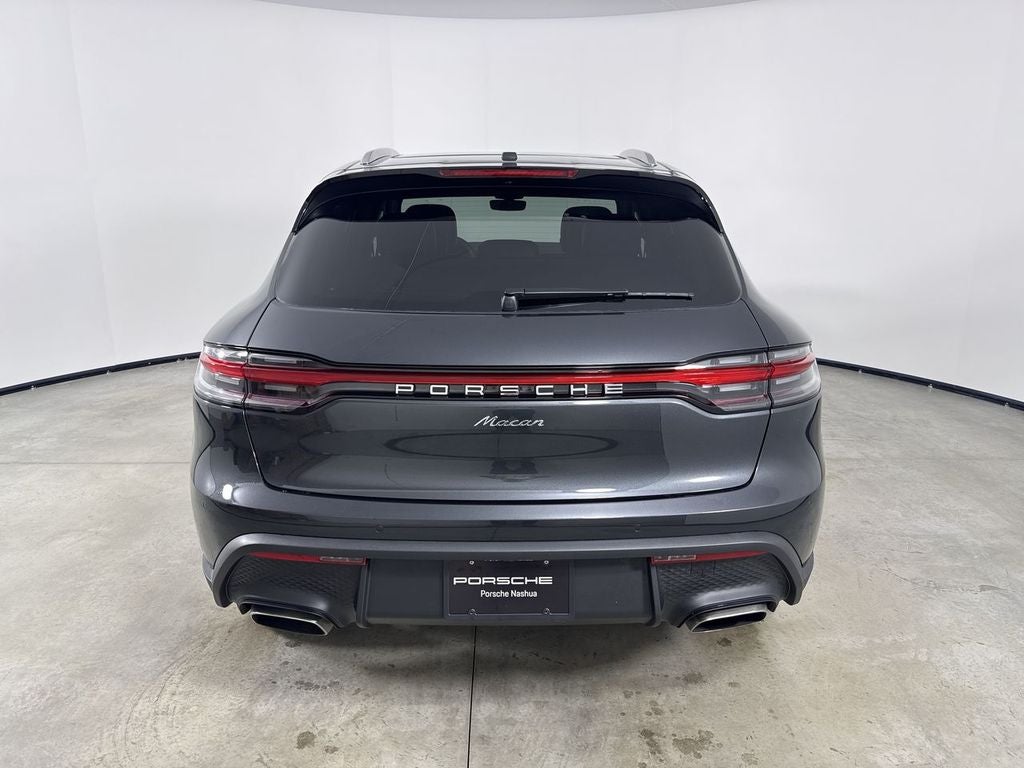 2026 Porsche Macan AWD