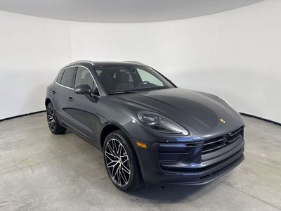 2026 Porsche Macan AWD