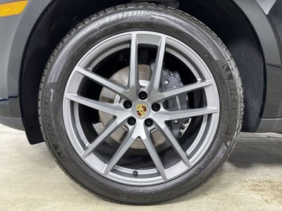 2026 Porsche Macan AWD