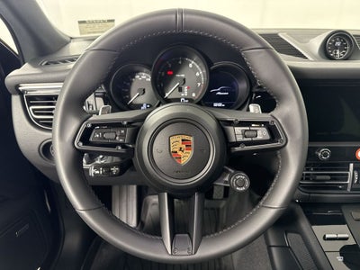2026 Porsche Macan AWD