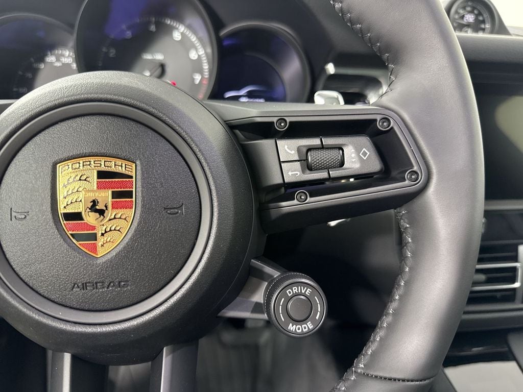 2026 Porsche Macan AWD