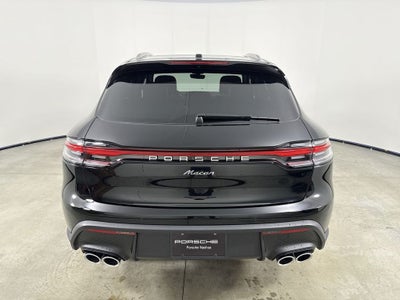 2026 Porsche Macan AWD