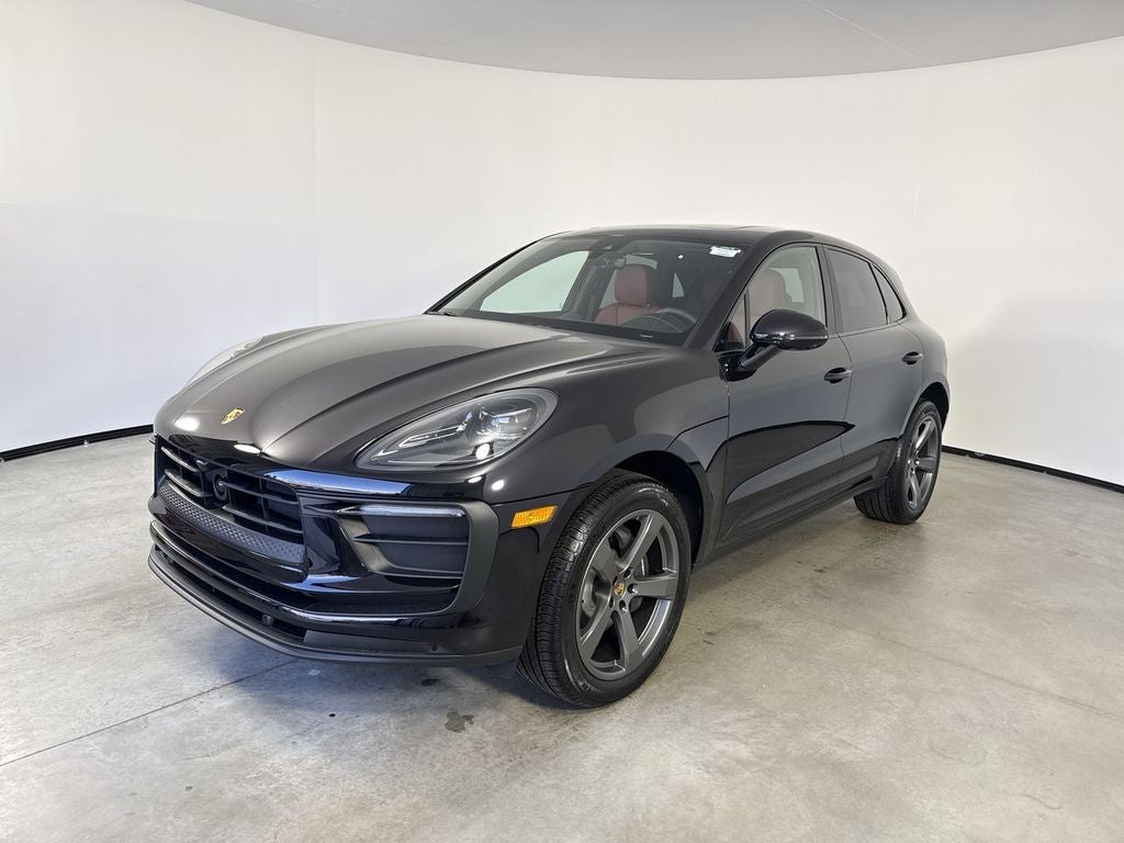 2026 Porsche Macan Macan