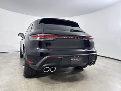 2026 Porsche Macan Macan